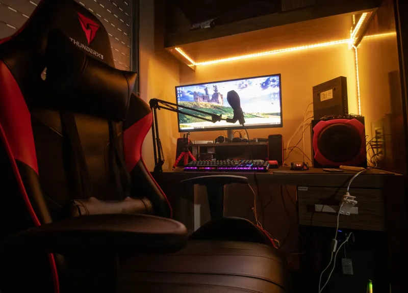 Pro-Level Setup, Half the Price: The Smart Gamer's Guide to Buying Used Gear
